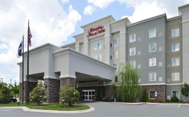 Hampton Inn & Suites Greensboro/Coliseum