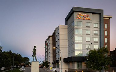 Hampton Inn & Suites Greensboro/Coliseum