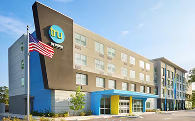 Tru by Hilton Charleston/Airport